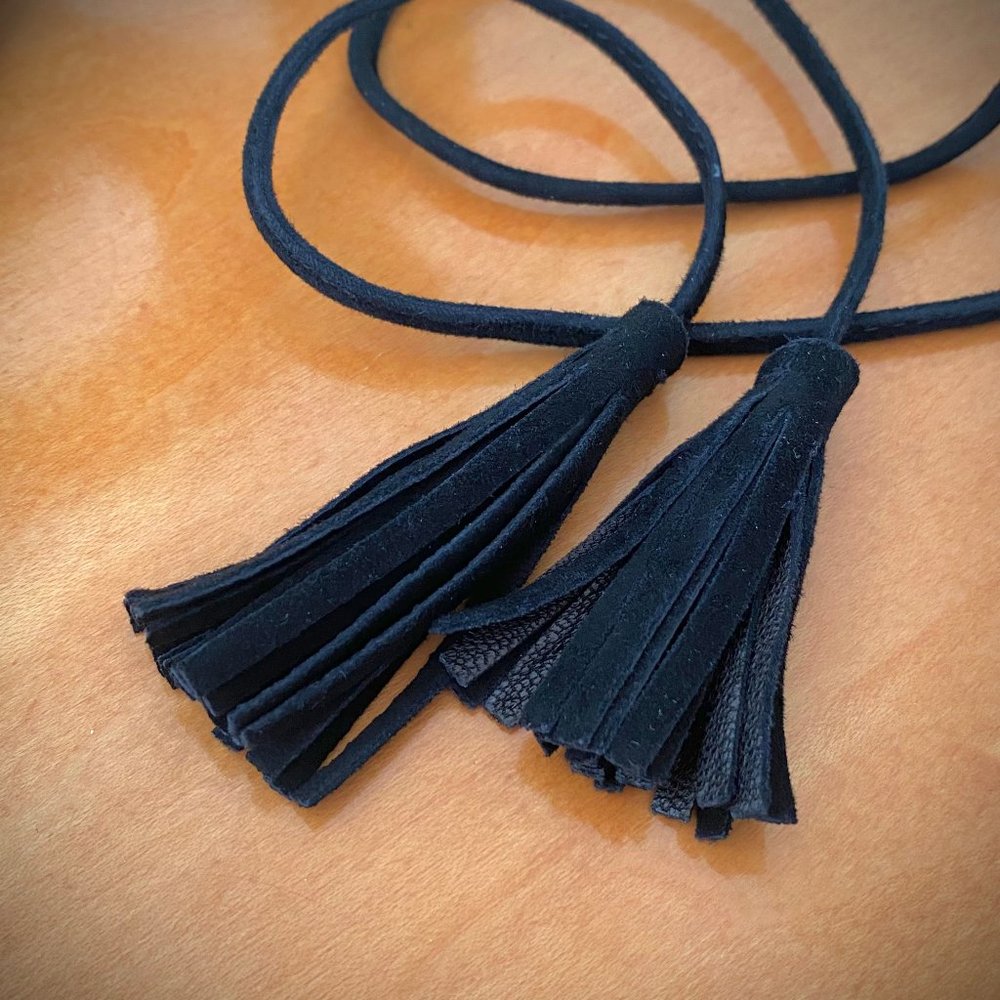 Madewell Black Suede Octavia Tassel-Tie Sandal, 8M - Picture 9 of 14